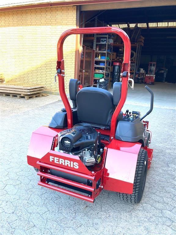 Ferris ZT 800 ISX Kompaktní traktory