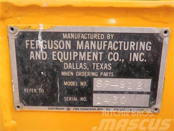 Ferguson SP912 Pneumatikové válce