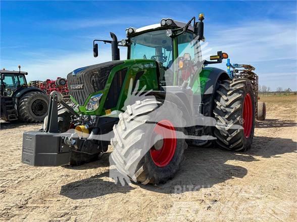 Fendt 828 VARIO Traktory