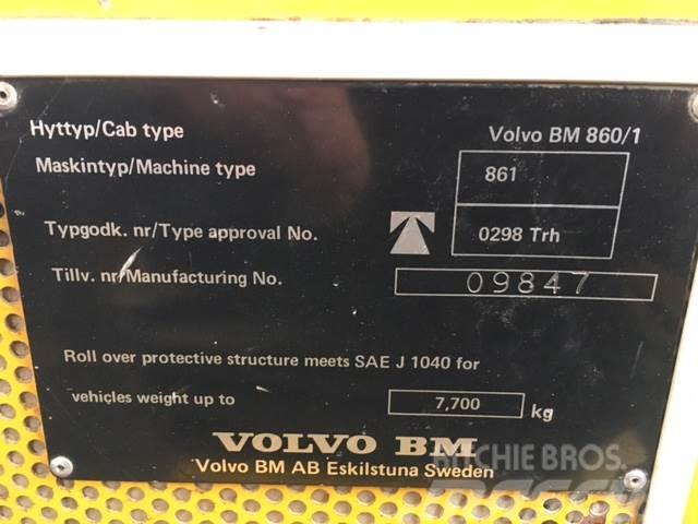Volvo 861 dumper 6 x 4 til ophug Vyklápěcí dempry
