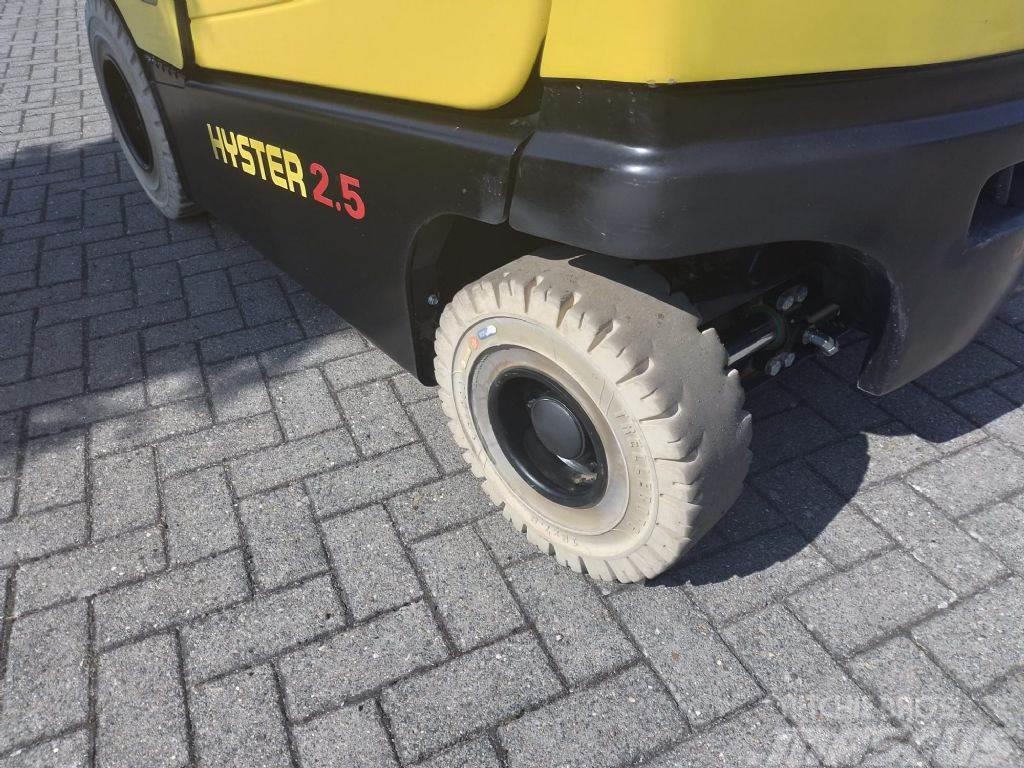 Hyster J2.5XN Akumulátorové vozíky