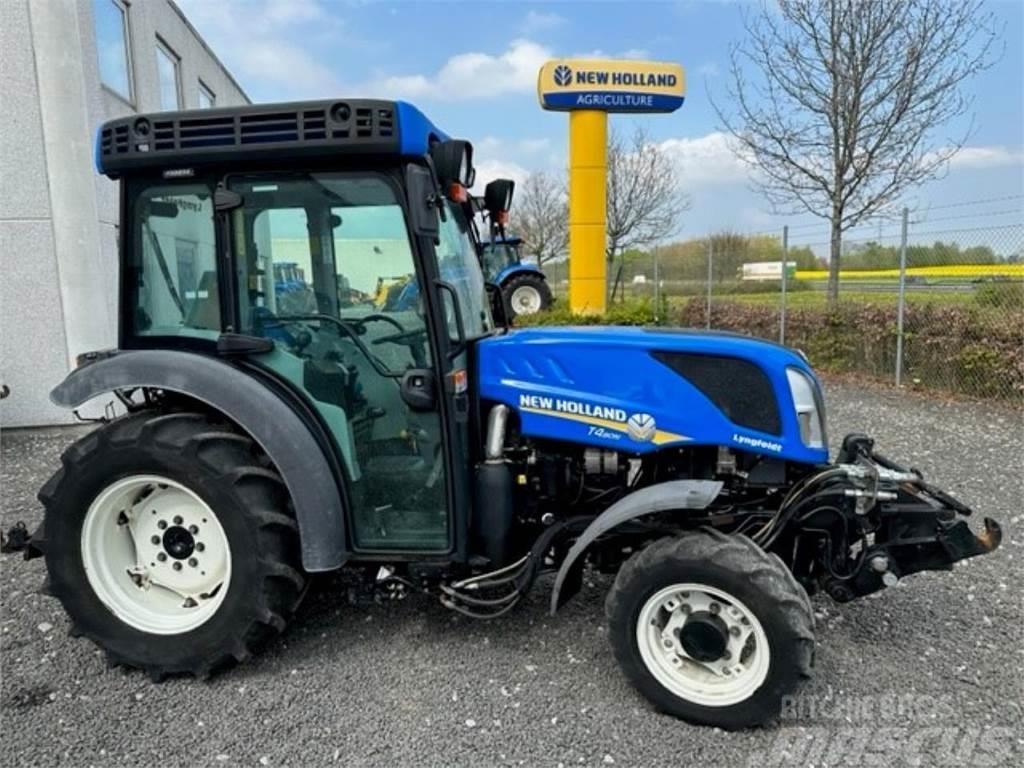 New Holland T4.80 N Traktory