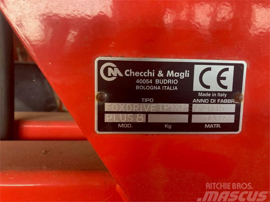 Checchi & Magli Foxdrive Sázecí stroje