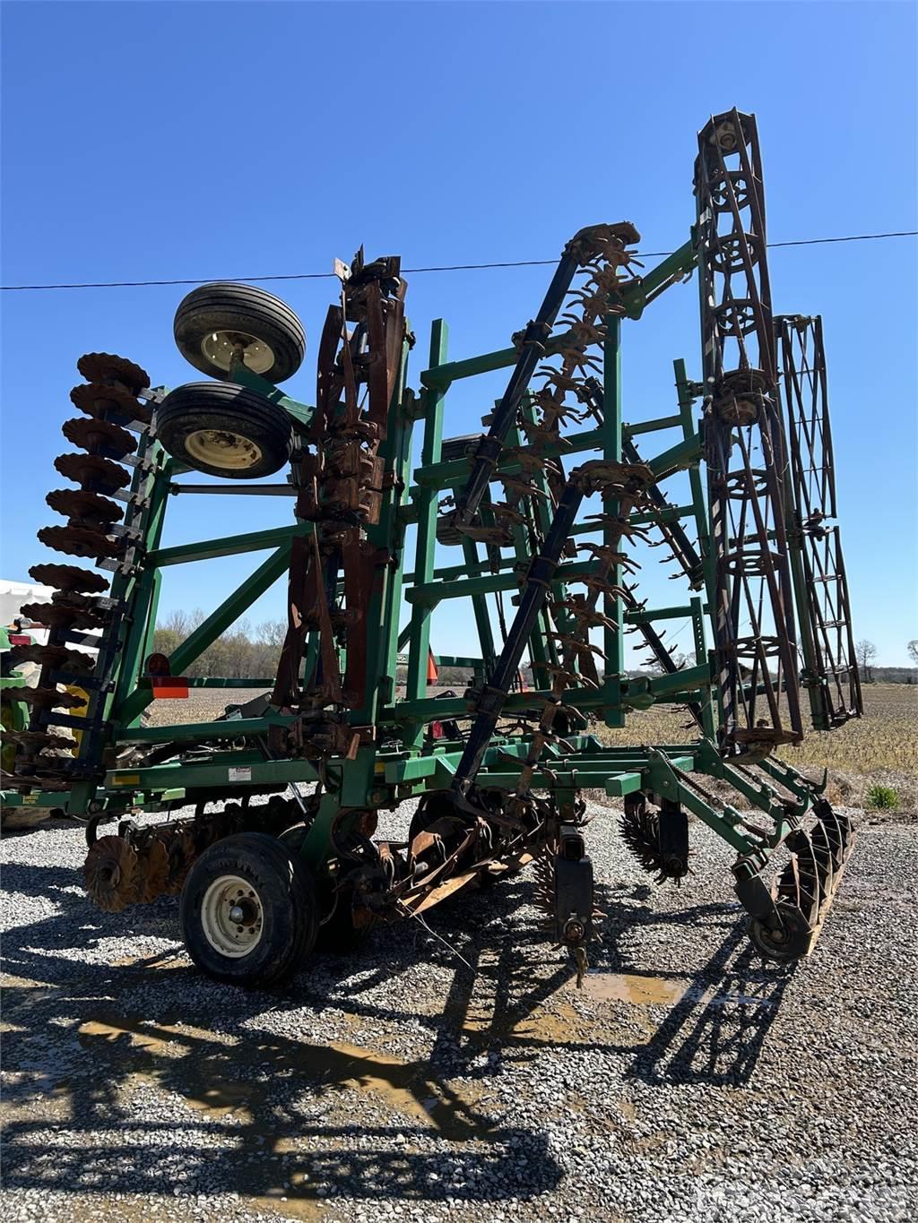 Great Plains 3000TC Další stroje na zpracování půdy a příslušenství