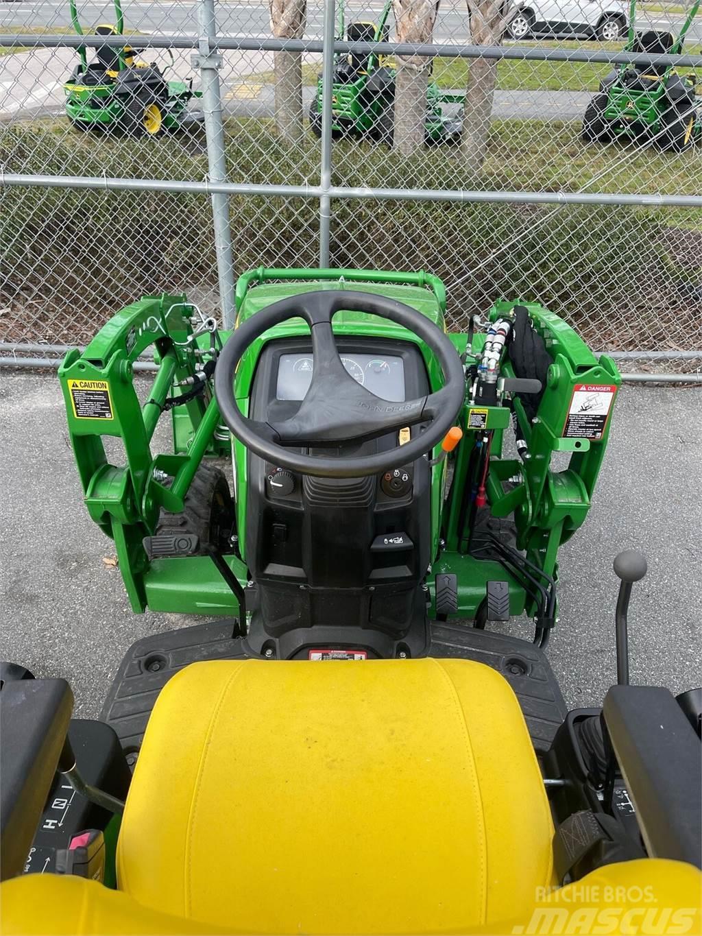 John Deere 1025R Kompaktní traktory