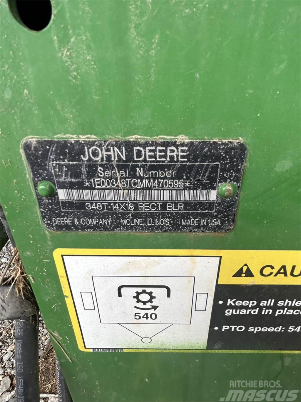 John Deere 348 Lis na hranaté balíky