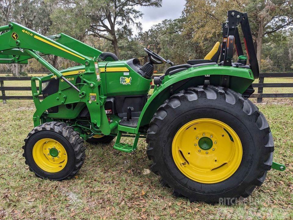 John Deere 4066R Kompaktní traktory