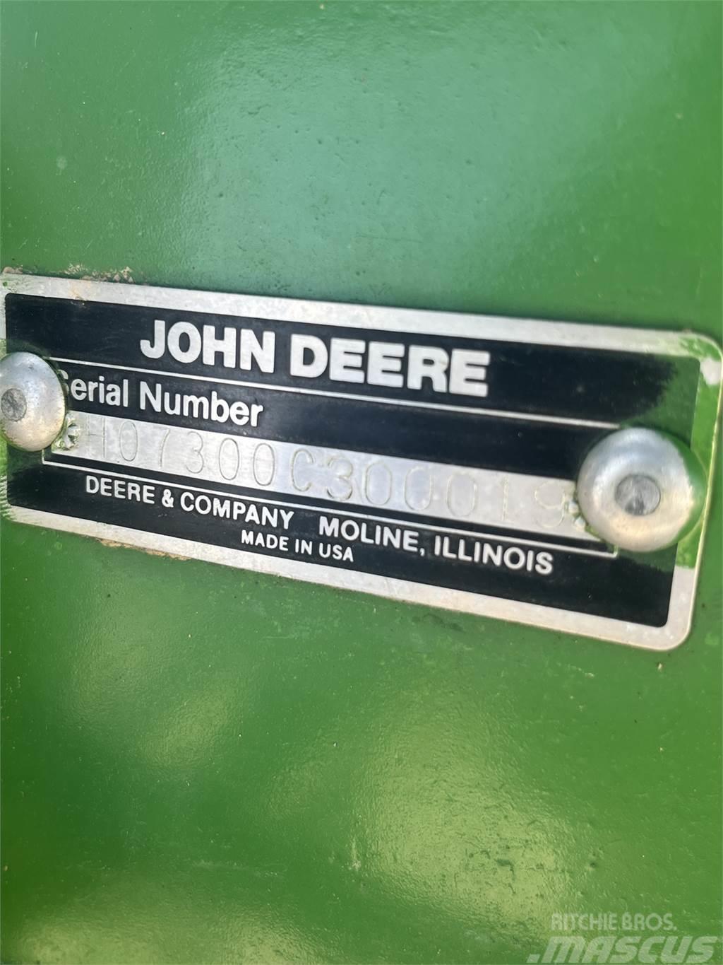 John Deere 7300 Sázecí stroje