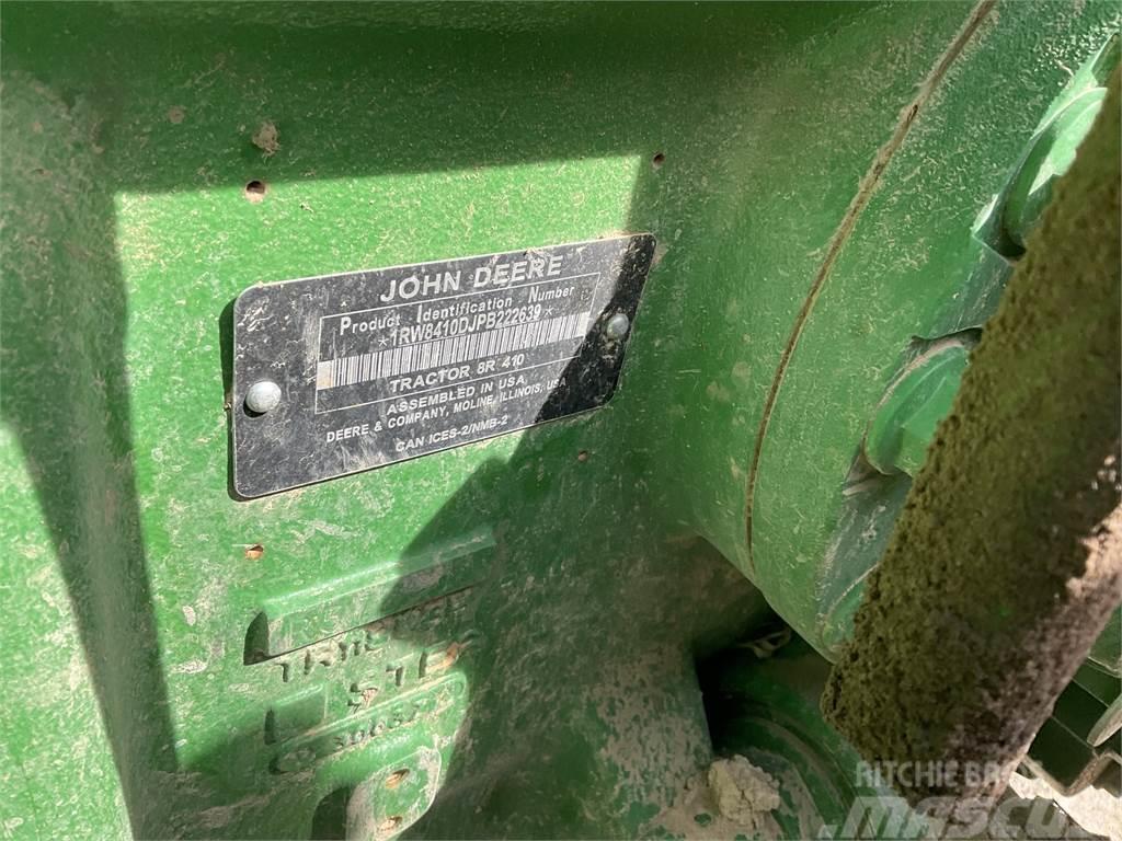 John Deere 8R 410 Traktory
