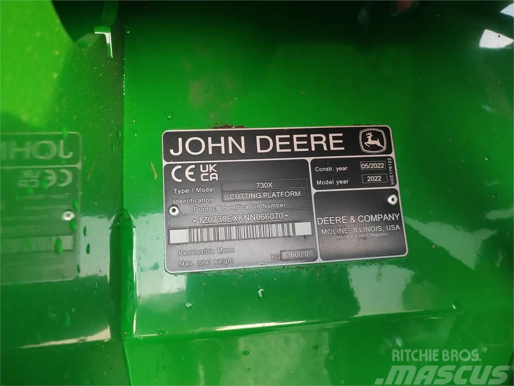 John Deere T670 Sklízecí mlátičky