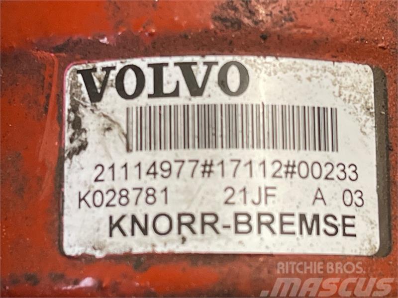 Volvo  VALVE 21114977 Radiátory
