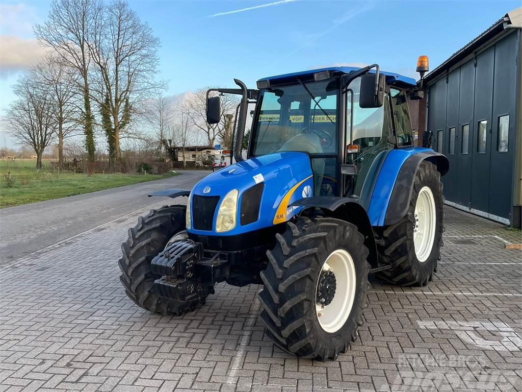 New Holland TL90A Traktory