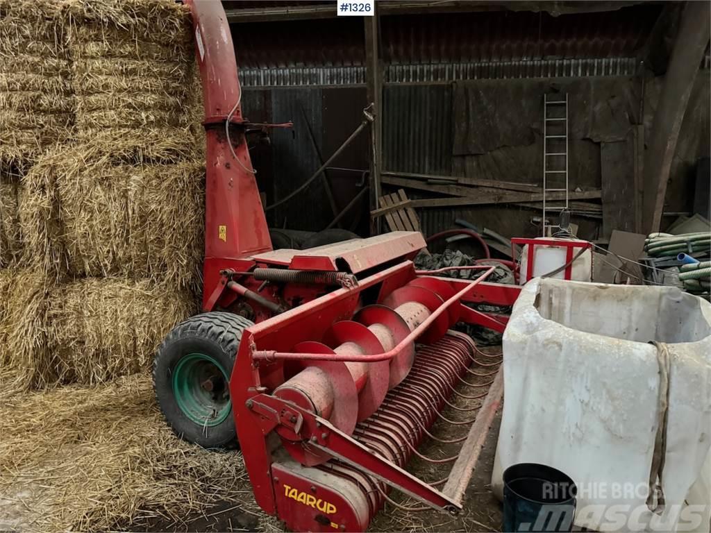 Kverneland Taarup 622 Stroje na sklizeň pícnin-příslušenství