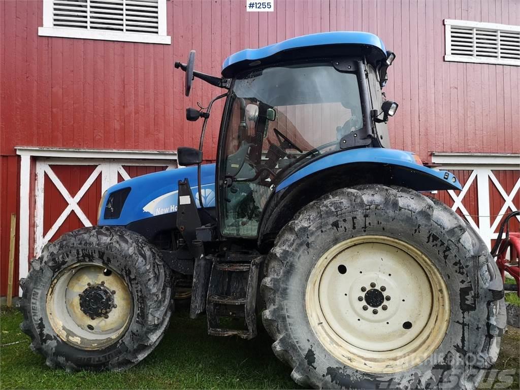 New Holland TS110A Traktory