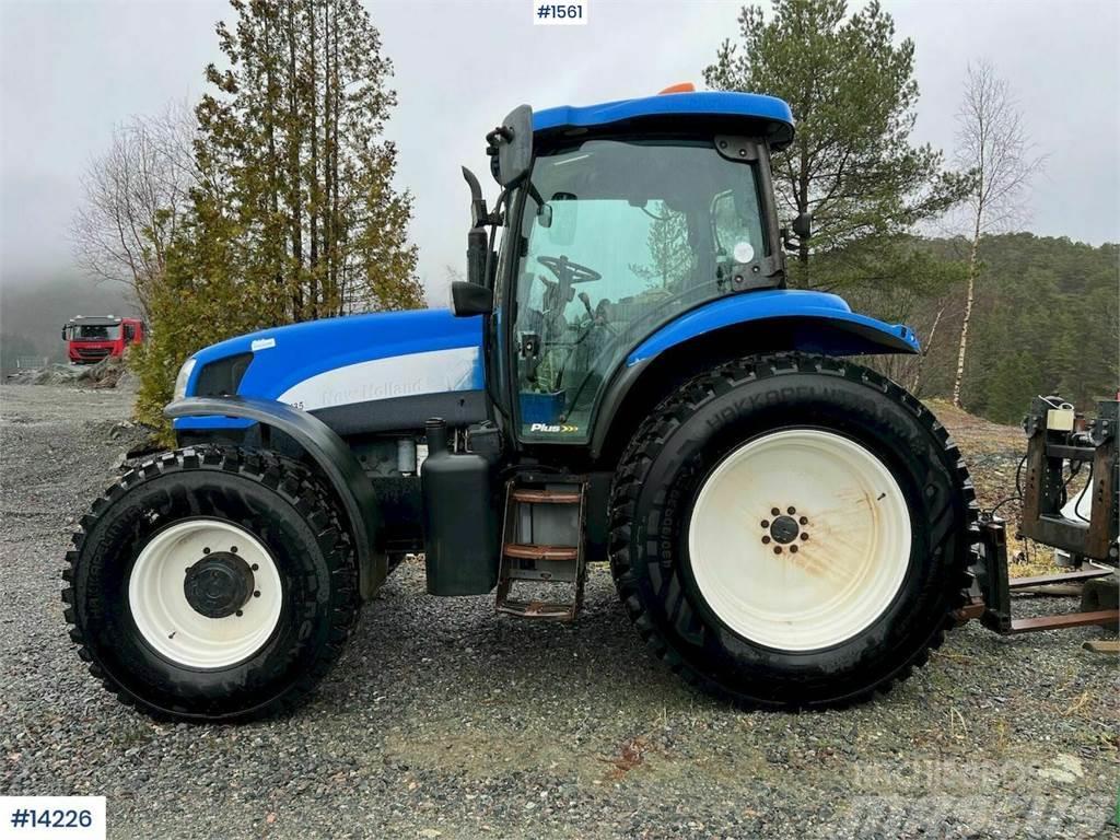 New Holland TS135A Traktory