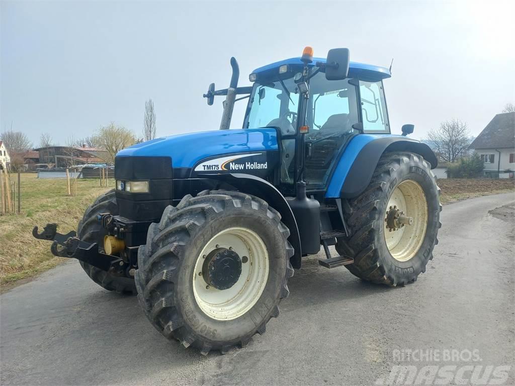 New Holland TM 175 Traktory