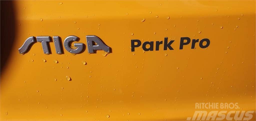 Stiga EXPERT Park Pro 900 WX - HONDA GXV630 Další komunální stroje