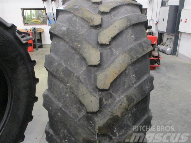 Trelleborg 650/65R38 TM800 1 stk dæk som lige er afmonteret f Pneumatiky, kola a ráfky