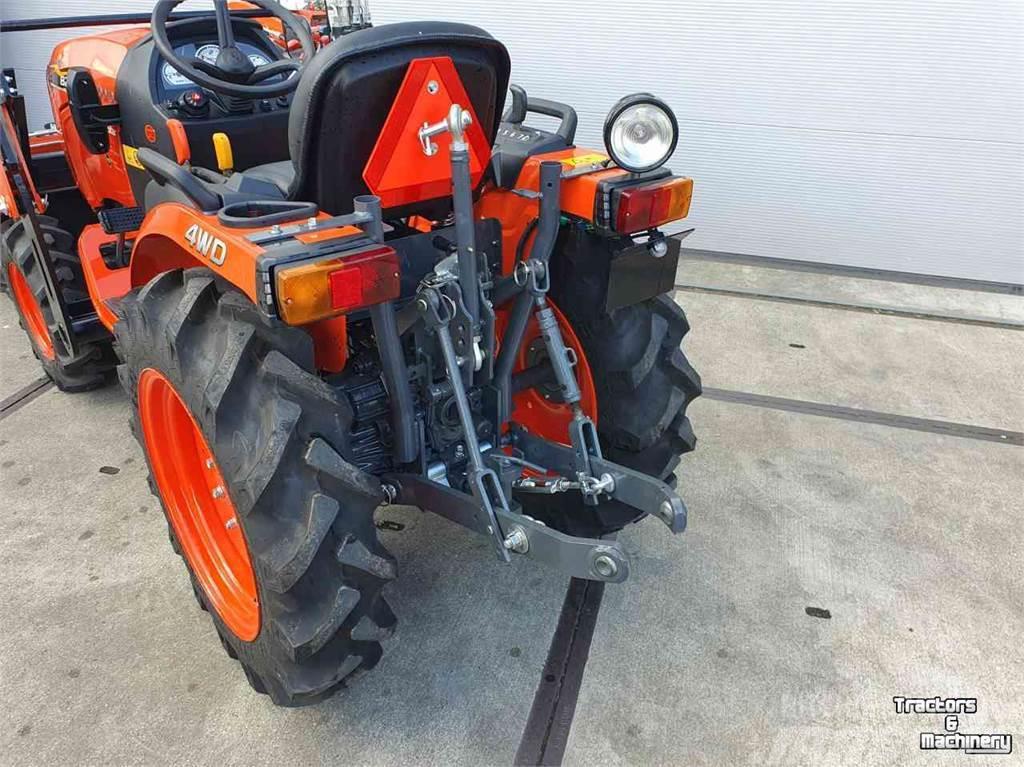 Kubota B2441 + voorlader Compact traktor Kompaktní traktory