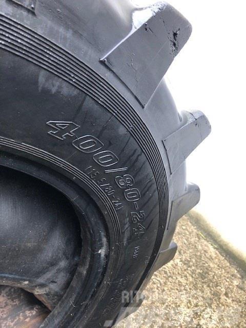 Dunlop 400/80 X 24 Pneumatiky, kola a ráfky