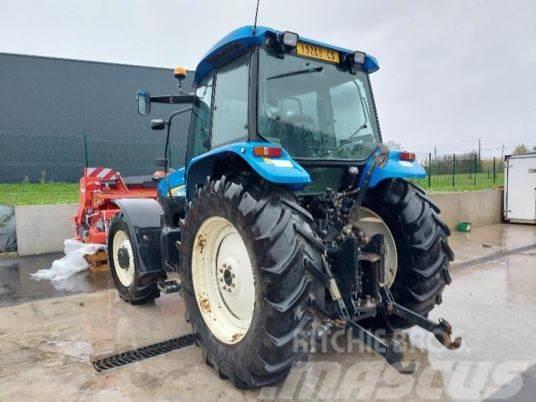 New Holland TM130 Traktory