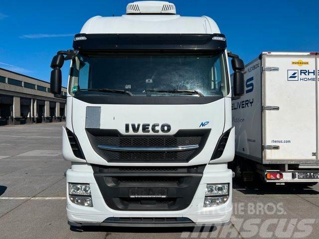 Iveco AS440 S46T Tahače