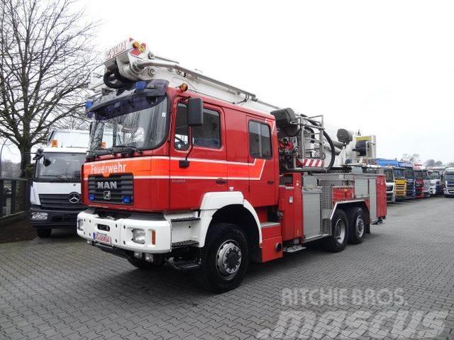 MAN FE410 6X6/ Vema Lift 32 Meter/ Feuerwehr Autoplošiny