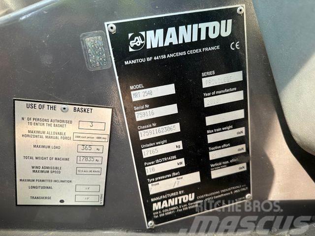 Manitou MRT 2540 P manipulator vin 065 Čelní nakladače a rypadla
