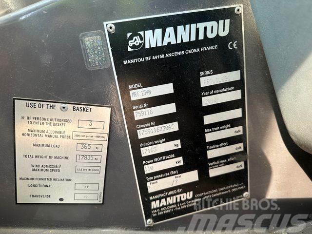 Manitou MRT 2540 P manipulator vin 065 Kloubové plošiny