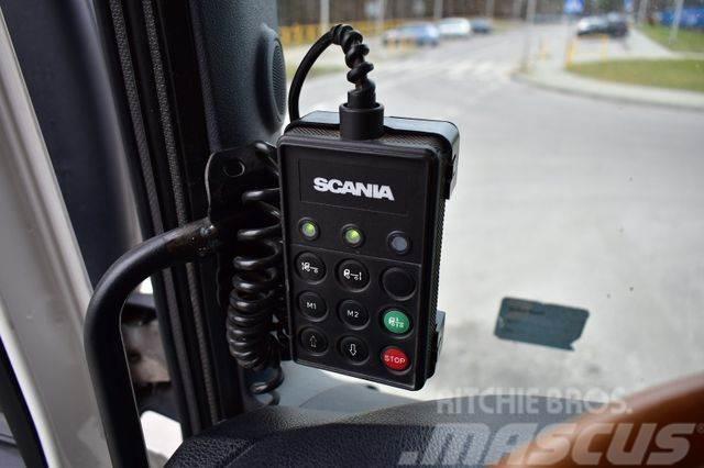 Scania R 440 8x2 HMF 8520 CRANE 38 METERS FLY JIB KRAN Autojeřáby, hydraulické ruky