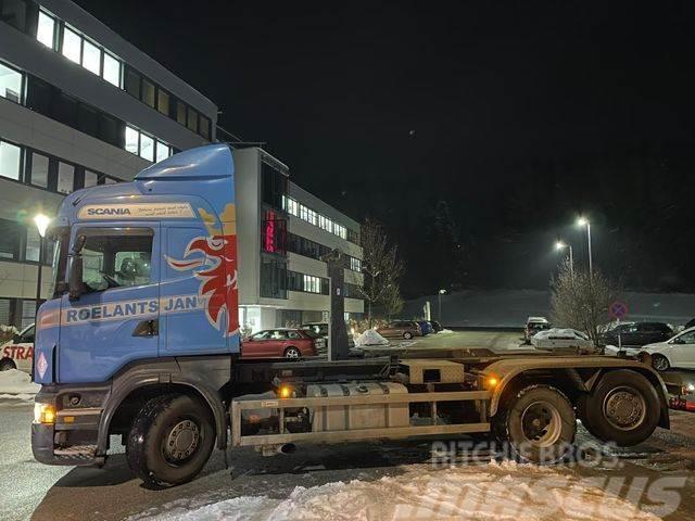 Scania R 500 V8 LB 6X2 MNA ABROLLER GELENKTEACHSE Hákový nosič kontejnerů