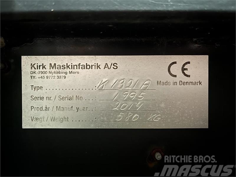  Kirk Mandskabskurv K1321A m. hydraulisk sving og a Teleskopické manipulátory