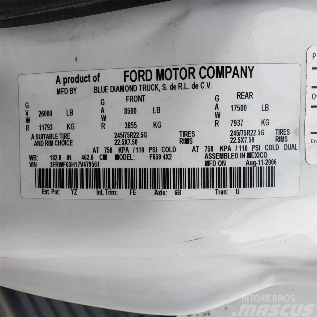 Ford F-650 Komunální / Multi-užitková vozidla