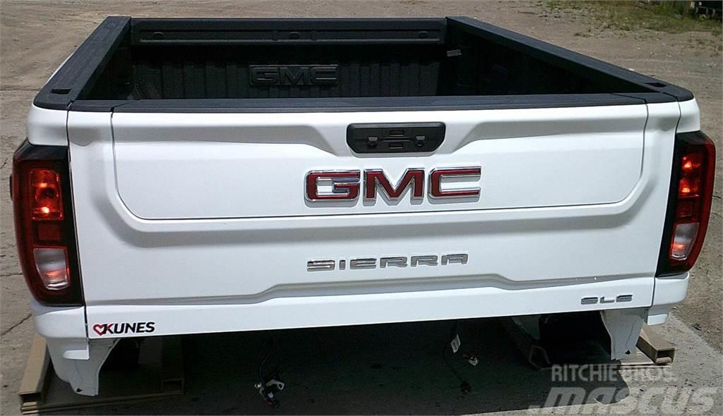 GMC Sierra 2500HD Boxy