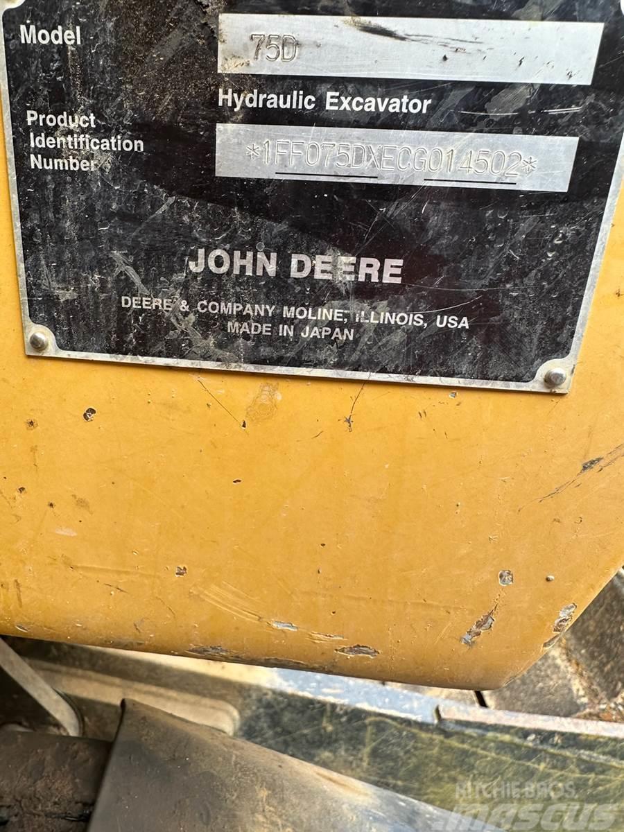 John Deere 75D Pásová rýpadla