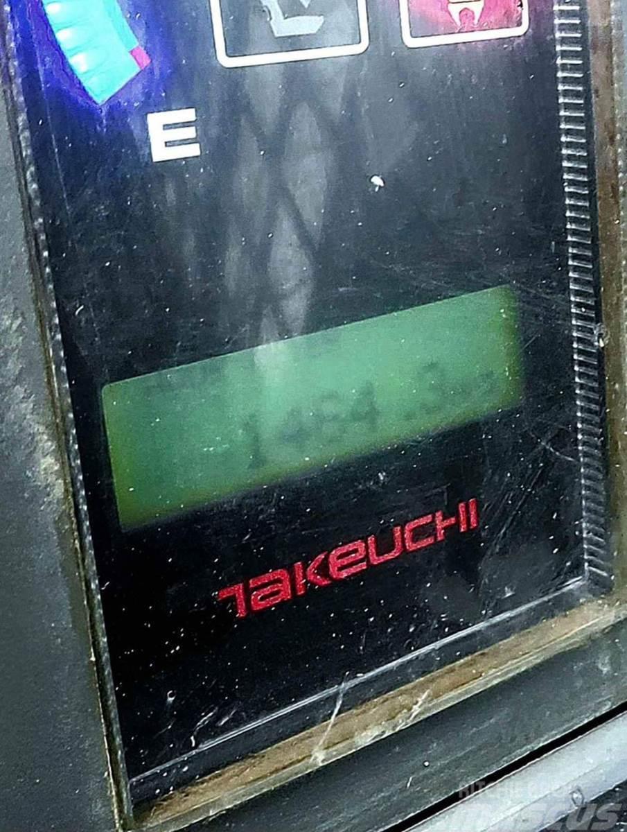Takeuchi TL230 Series 2 Smykem řízené nakladače