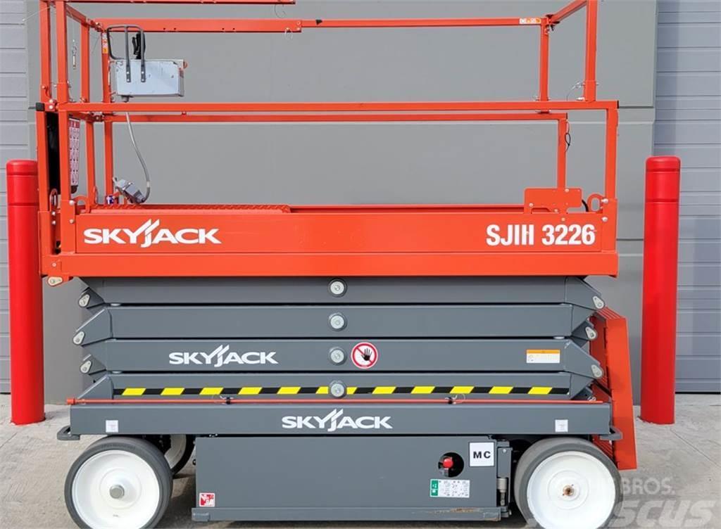 SkyJack SJ3226 Ostatní