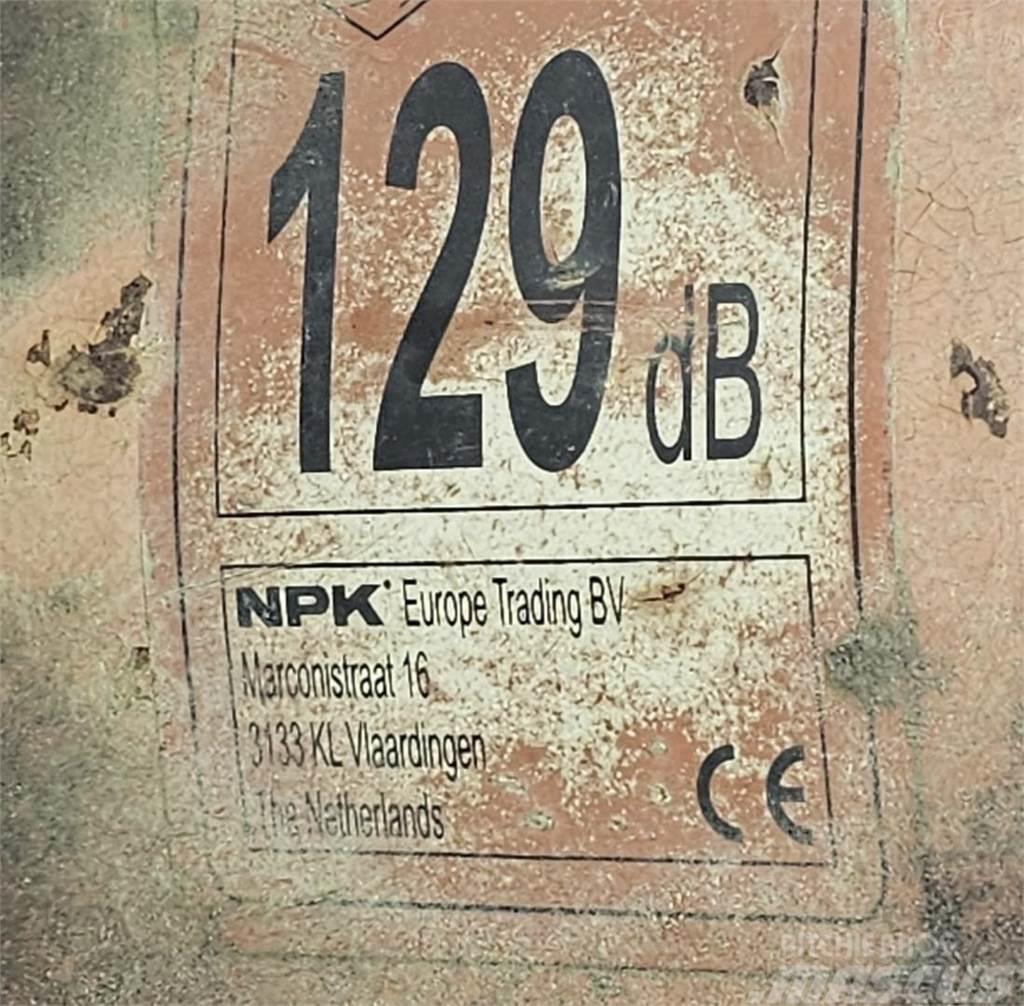 NPK E-210 C iskuvasara NTP10 kiinnikkeellä Bourací kladiva / Sbíječky