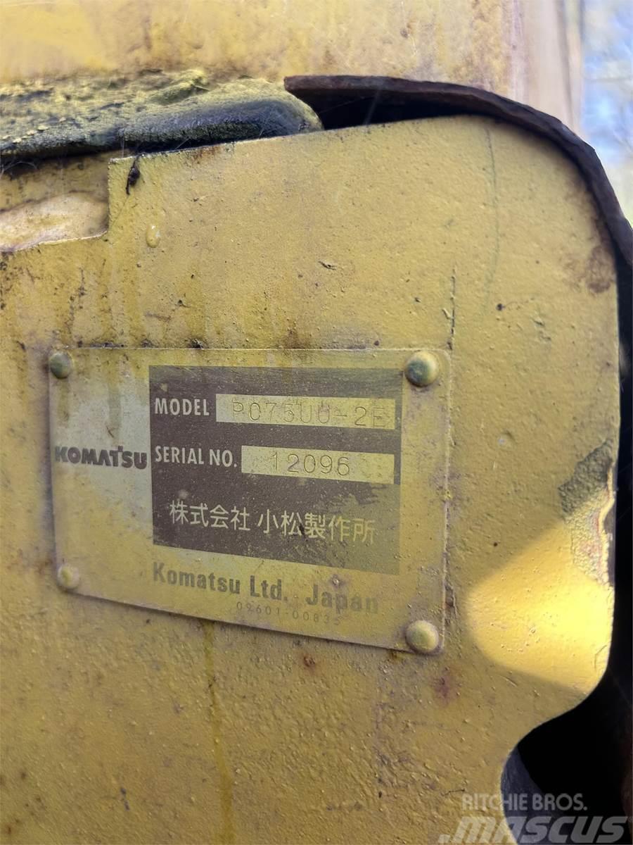Komatsu PC75UU-2E Pásová rýpadla