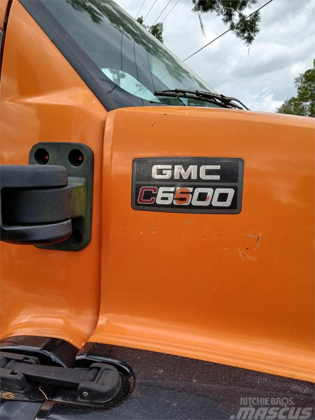 GMC C6500 Vozy na dřevní štěpku