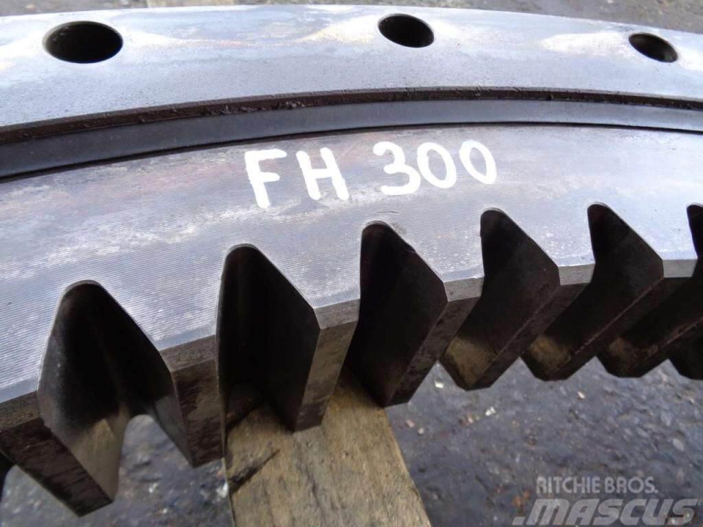 Fiat-Hitachi Fh 300 Ostatní komponenty
