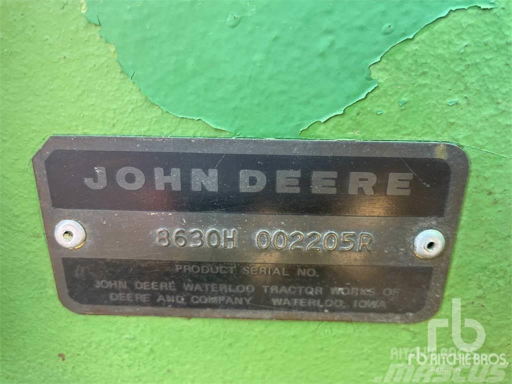 John Deere 8630 Traktory