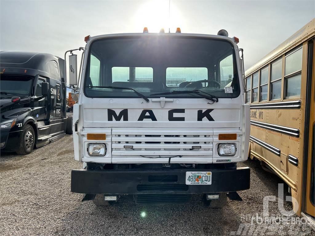 Mack MS200 Domíchávače betonu