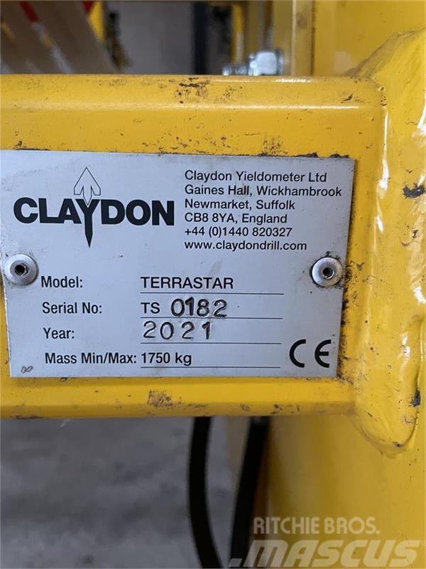 Claydon Terrastar 6m, Spaderulleharve med APV spreder. Brány
