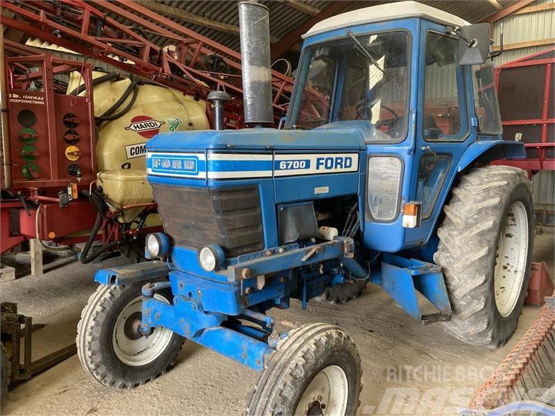 Ford 6700 Traktory