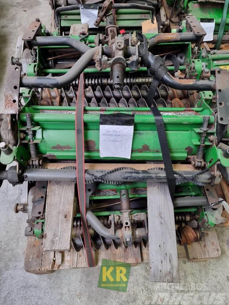 John Deere  Žací stroje