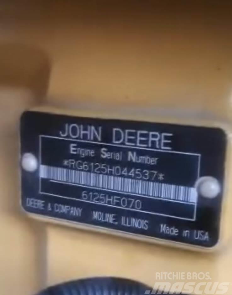 John Deere 6125 Motory