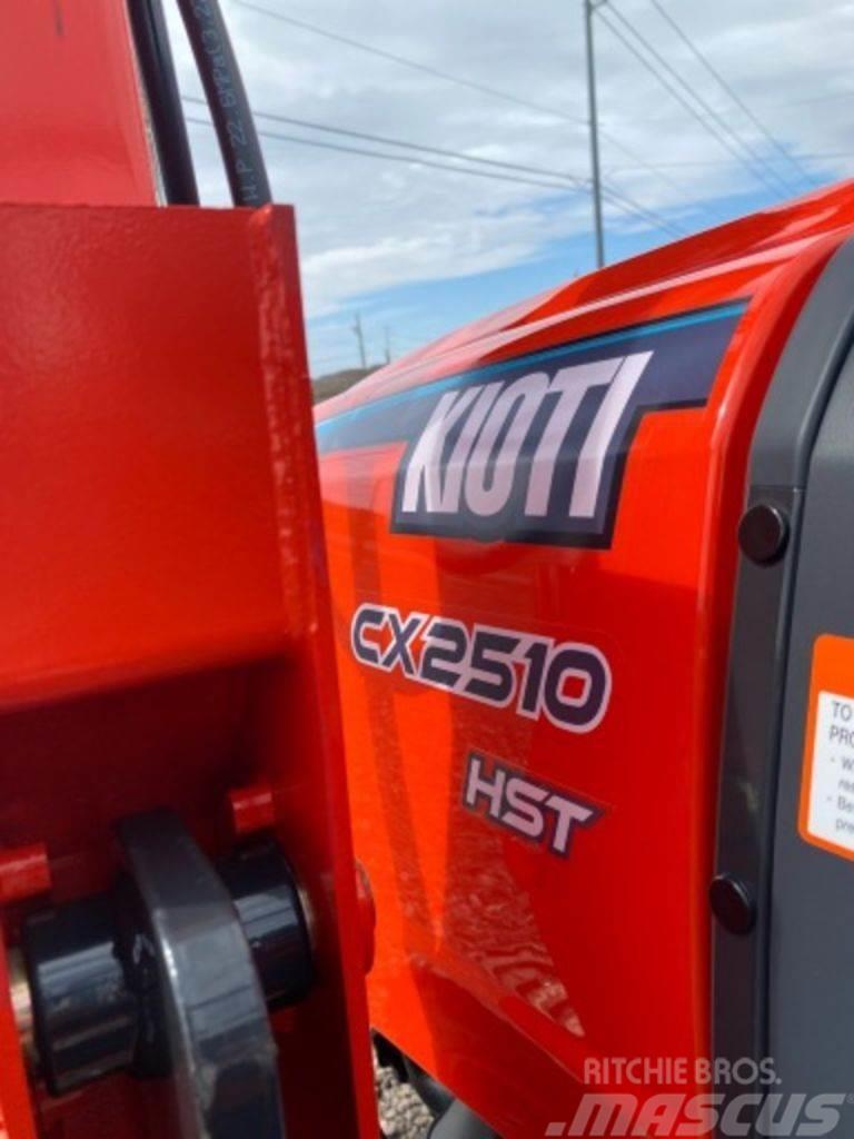 Kioti CX2510HB Hystat Diesel 4x4 Tractor Loader Traktory