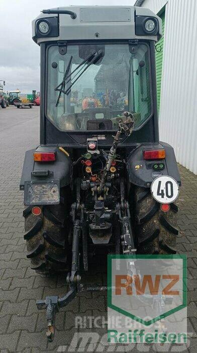 Deutz-Fahr Agroplus 410 Traktory