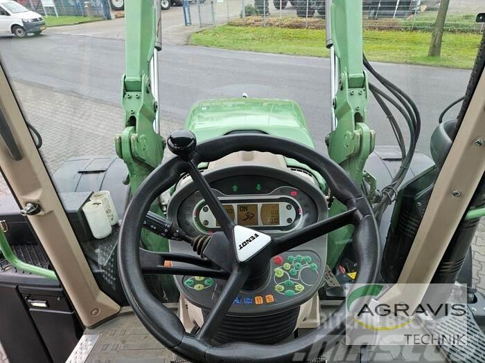 Fendt 718 VARIO S4 PROFI PLUS Traktory